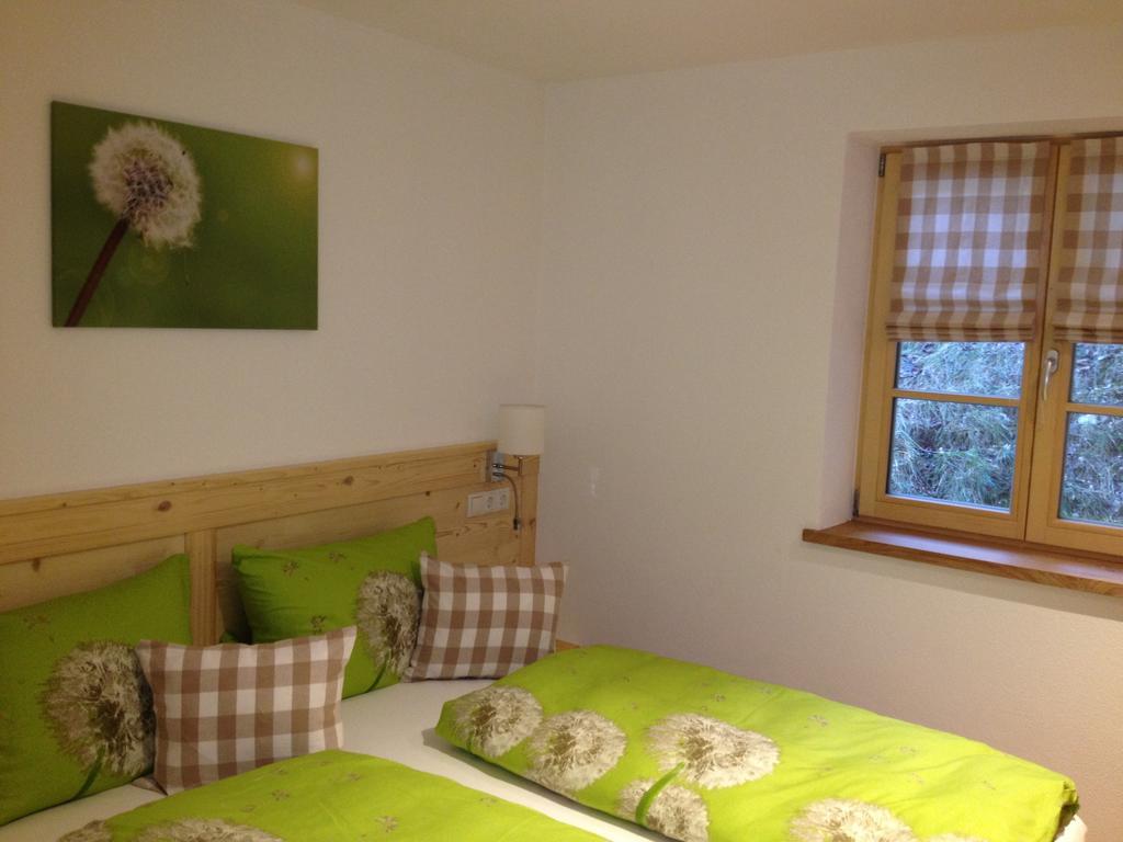 MountainLodge Dorfhaus Lenggries Zimmer foto
